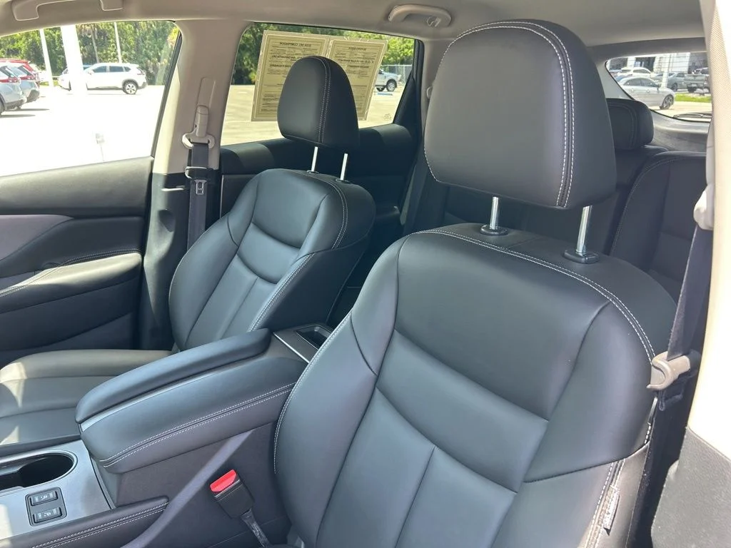 Certified Used 2024 White Nissan SV image 22