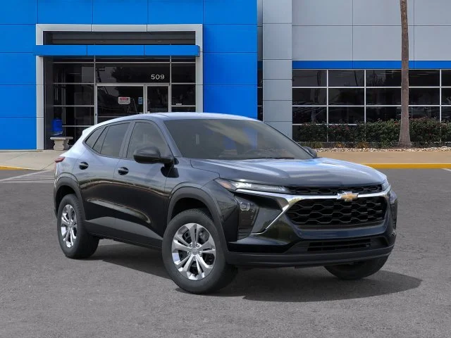 2026 Chevrolet Trax LS - Photo 7
