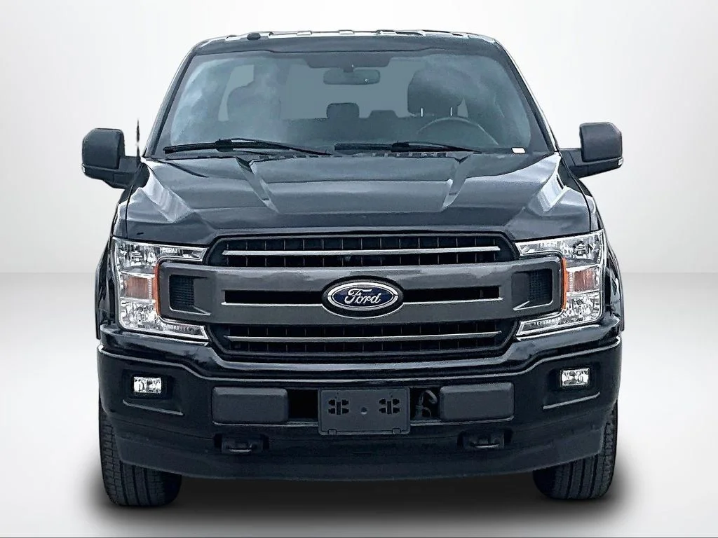 Used 2018 Black Ford XLT image 4