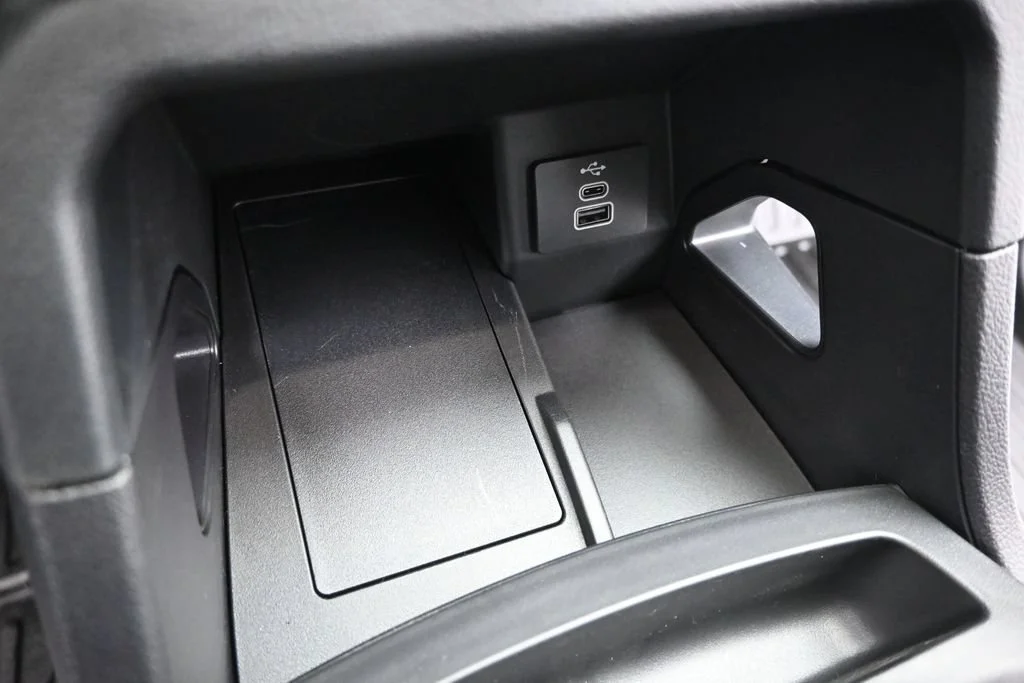 New 2026 Carbonized Gray Metallic Ford XL image 15