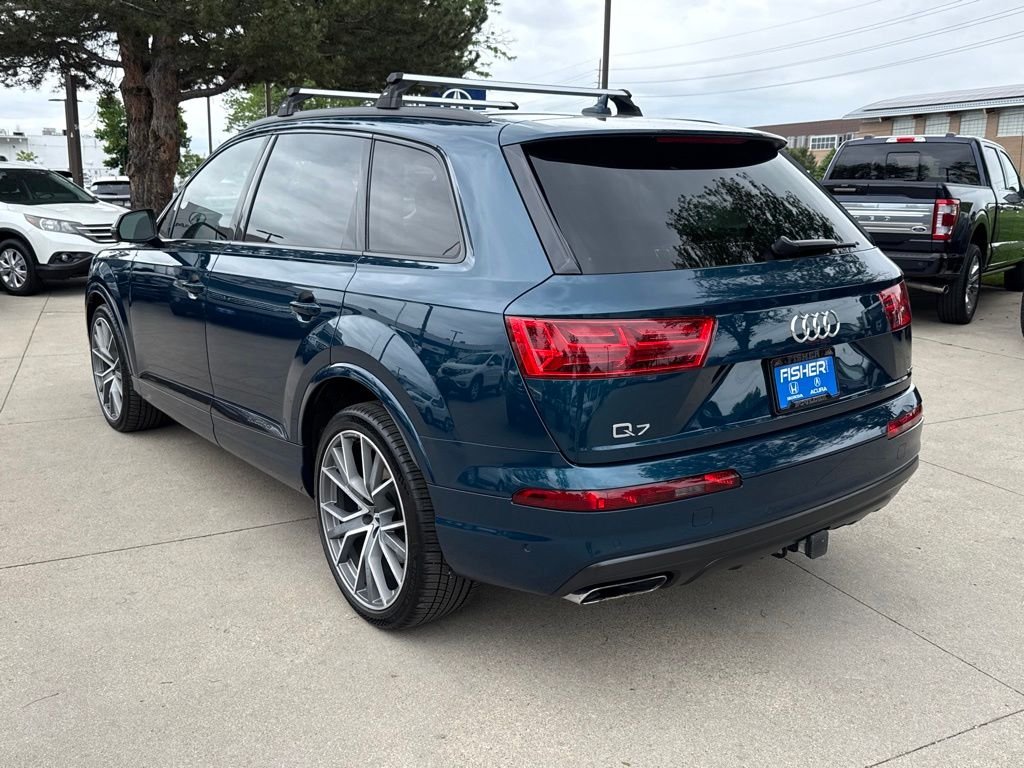 Used 2019 Galaxy Blue Metallic Audi 55 Prestige image 6