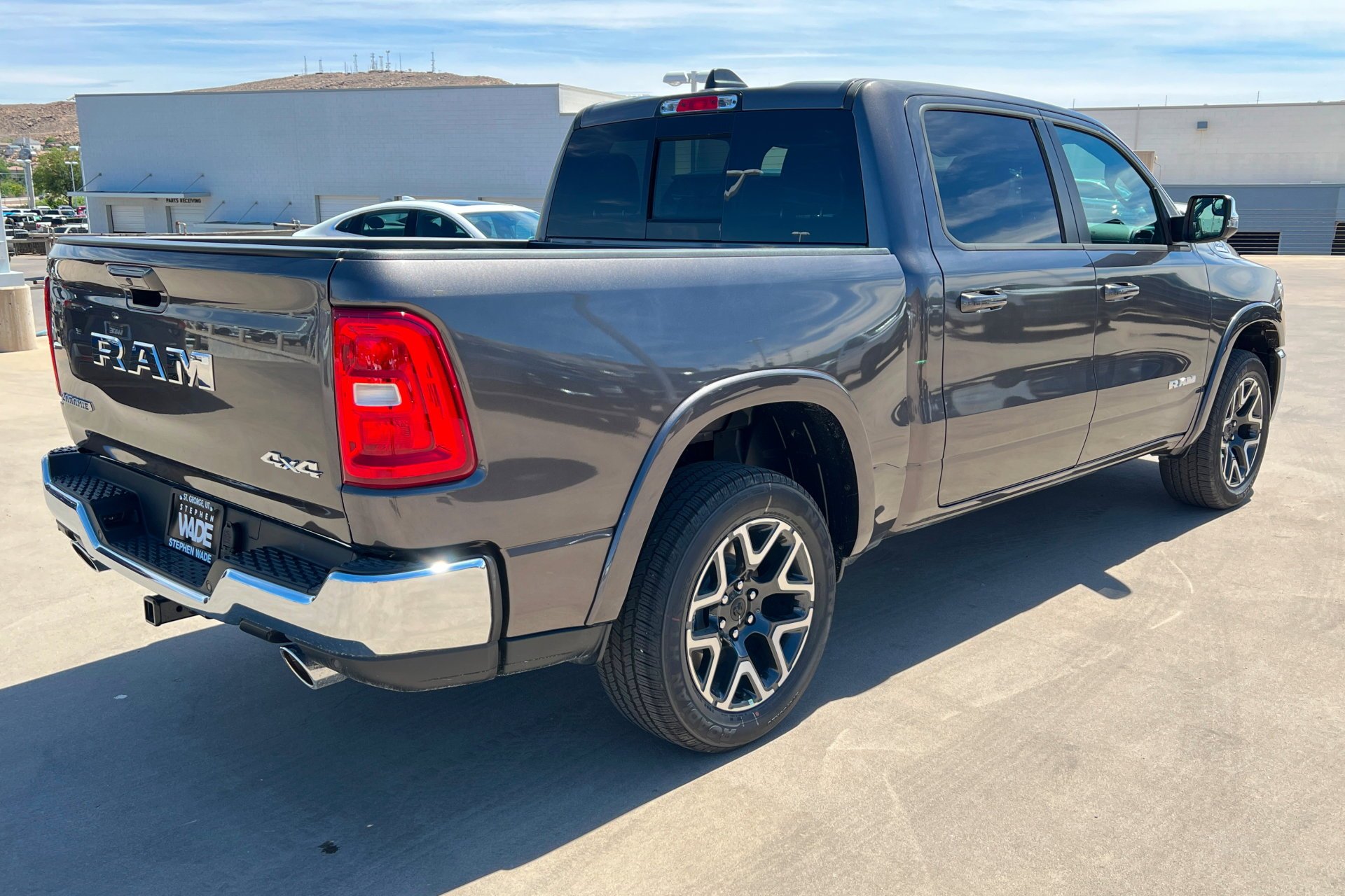 New 2026 Granite Crystal Metallic Clear-Coat Exterior Paint RAM Laramie image 6