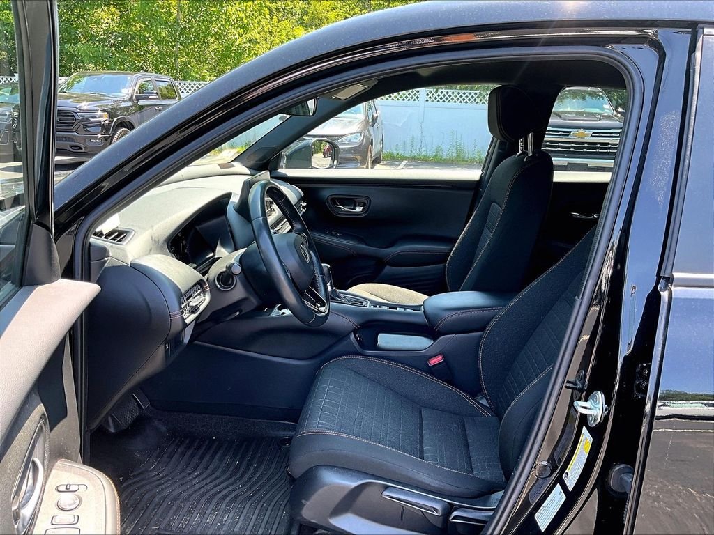 Used 2024 Black Honda Sport image 7