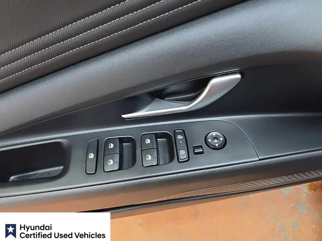 Certified Used 2025 Abyss Black Hyundai SEL Convenience image 26