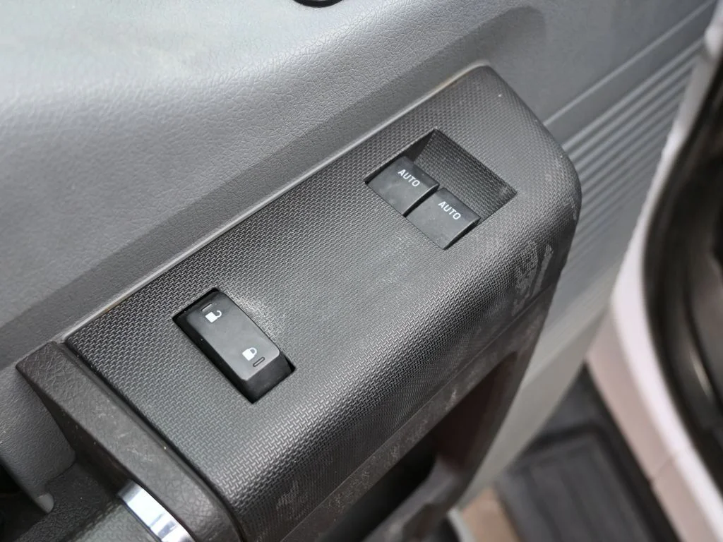 2016 Ford F-550 - Photo 29