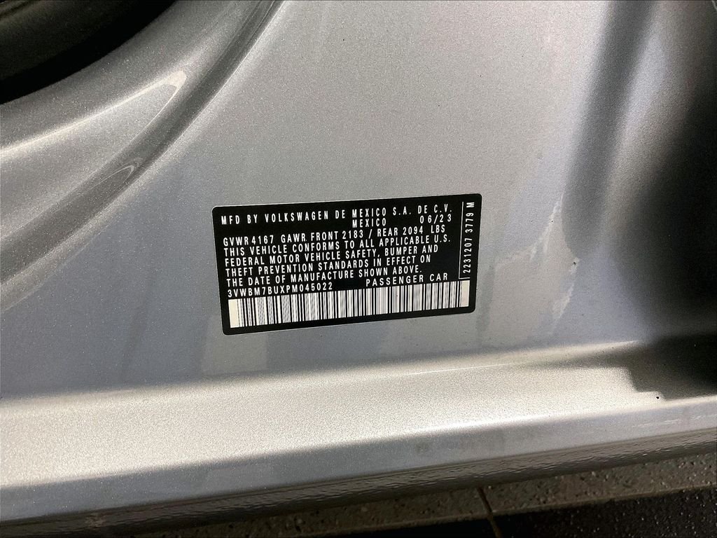 Used 2023 Gray Volkswagen 1.5T Sport image 34