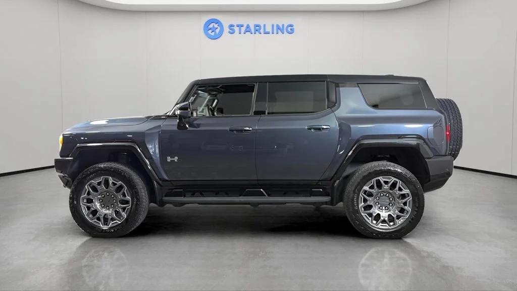 Certified Used 2025 Graphite Blue Metallic GMC 3X image 4