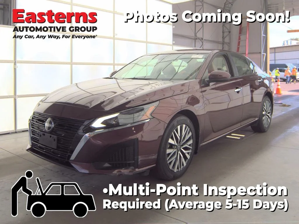 Used 2023 Red Nissan 2.5 SV image 1