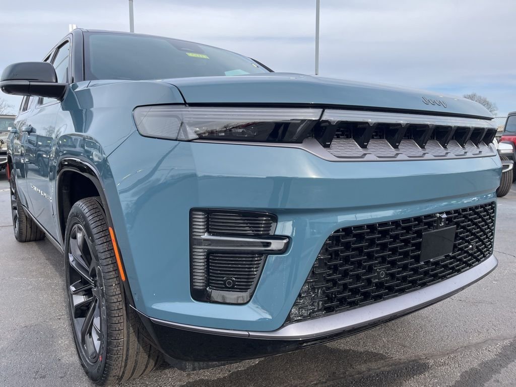 New 2026 Steel Blue Exterior Paint Jeep Summit Obsidian image 56
