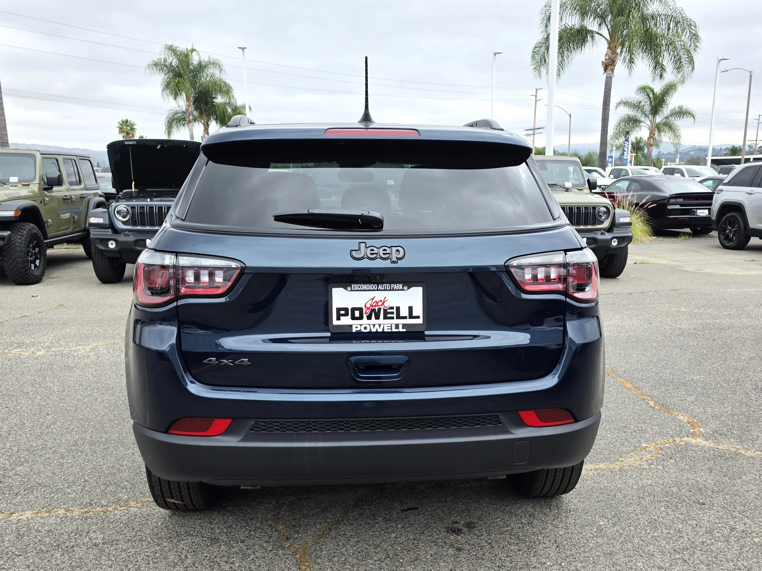 New 2026 Blue Pearl Jeep Latitude image 4