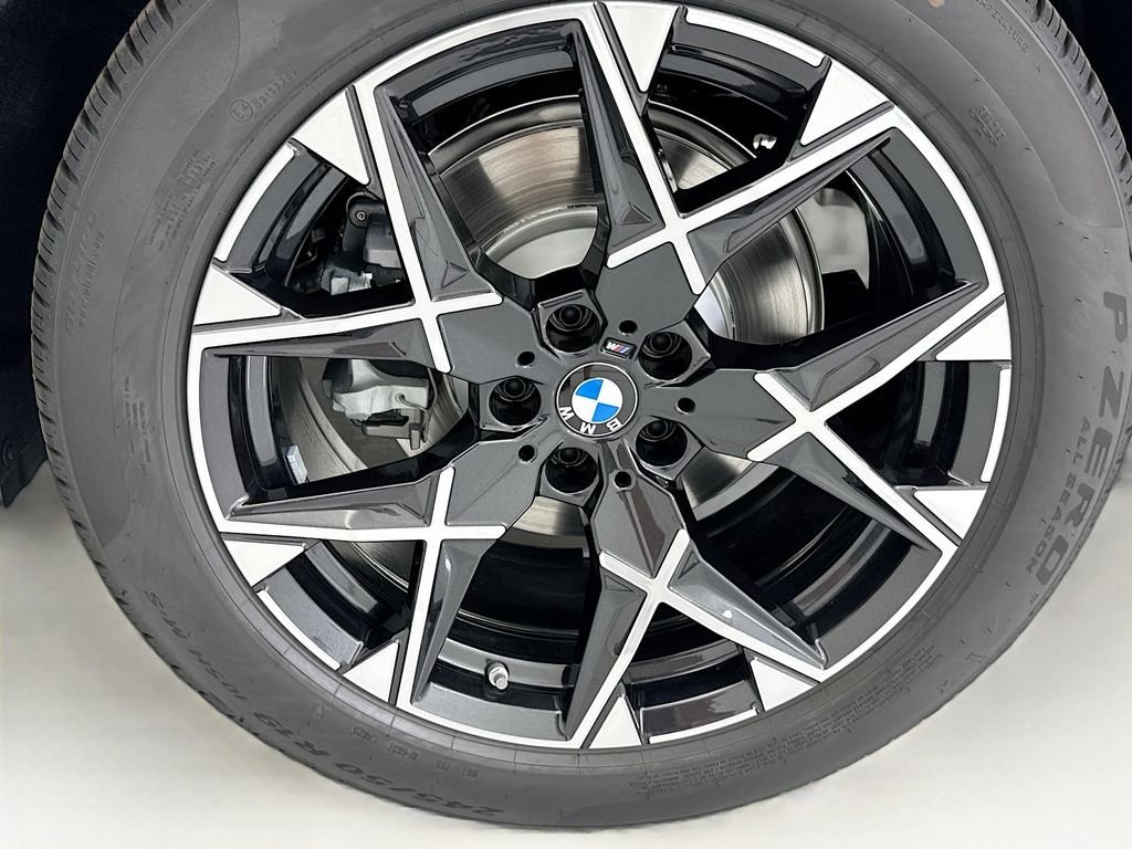 New 2026 Gray Metallic BMW 30 xDrive image 30