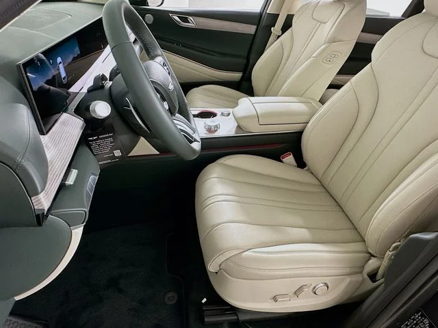 New 2026 Gray Genesis 2.5T Select image 10