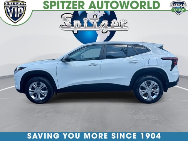 Used 2024 White Chevrolet LS image 7