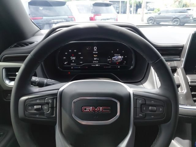 Used 2024 Onyx Black GMC SLE image 28