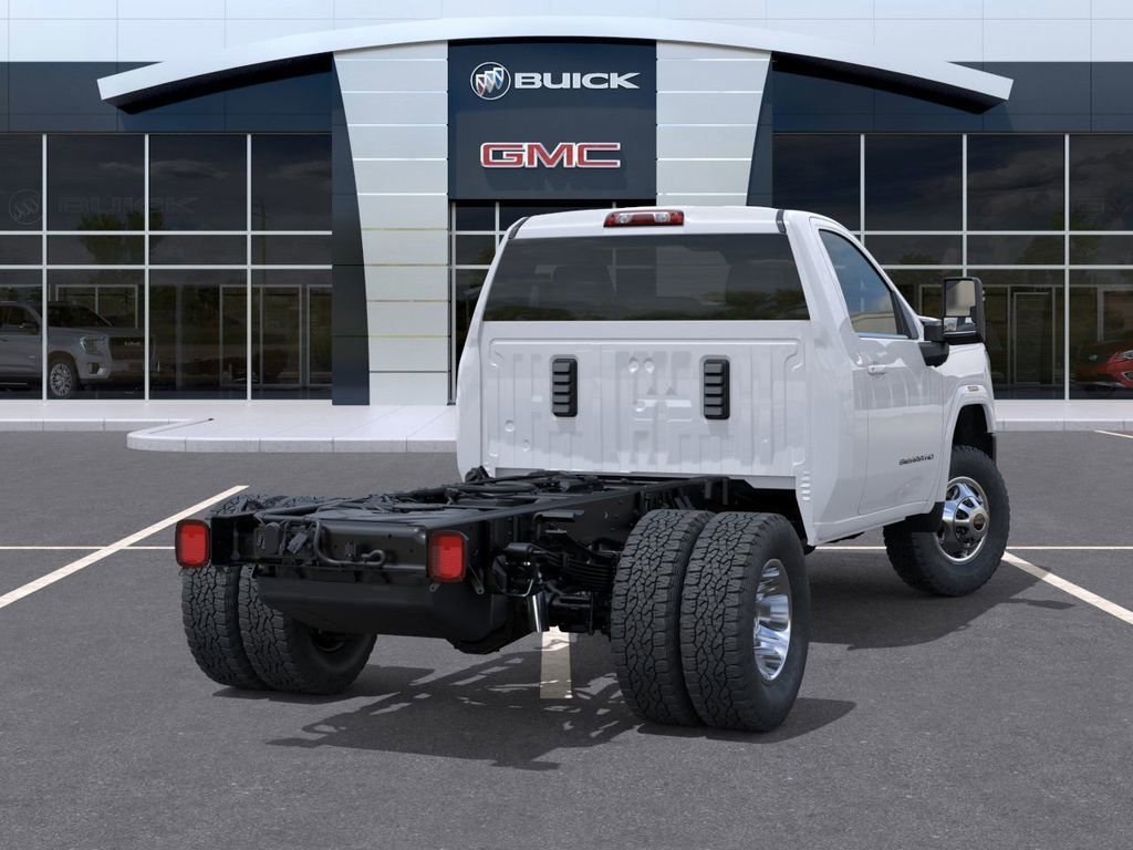 New 2026 GMC Sierra 3500HD SLE 2D Standard Cab