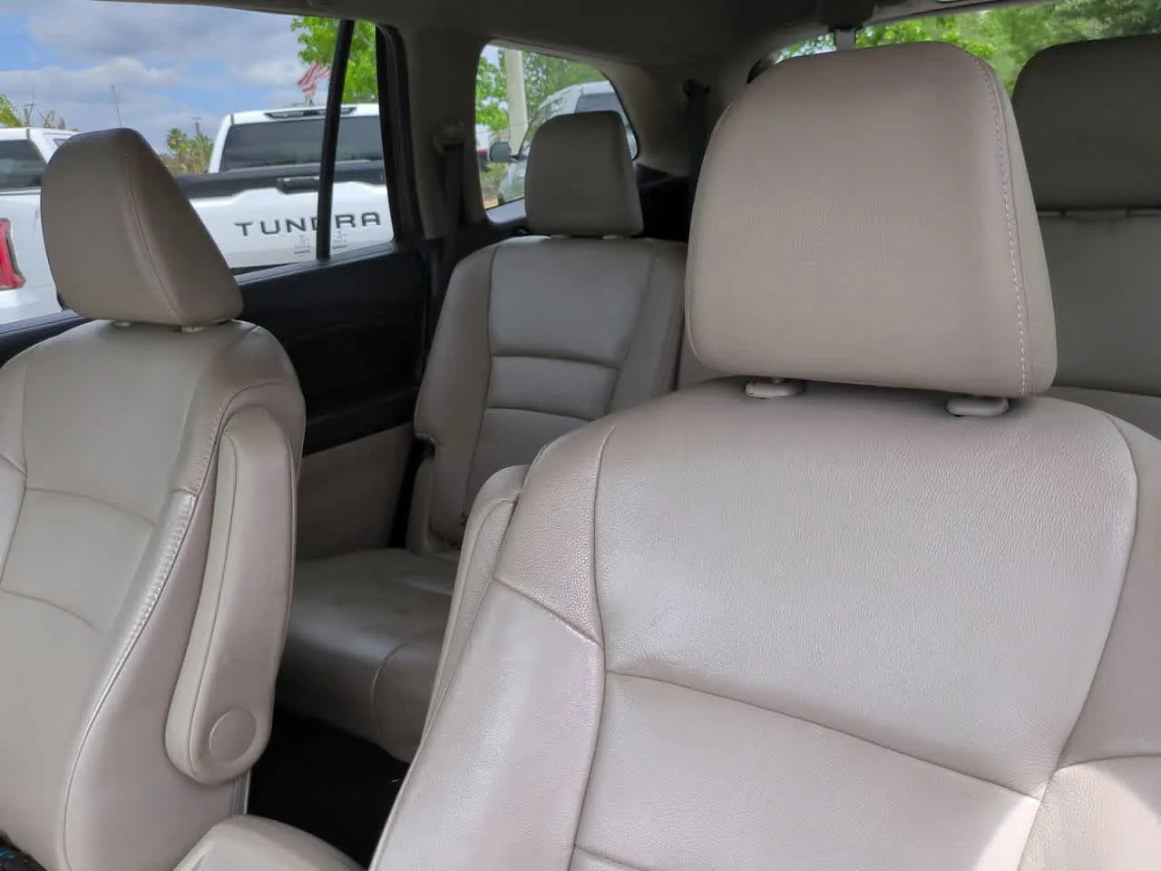 Used 2017  Honda EX-L image 8