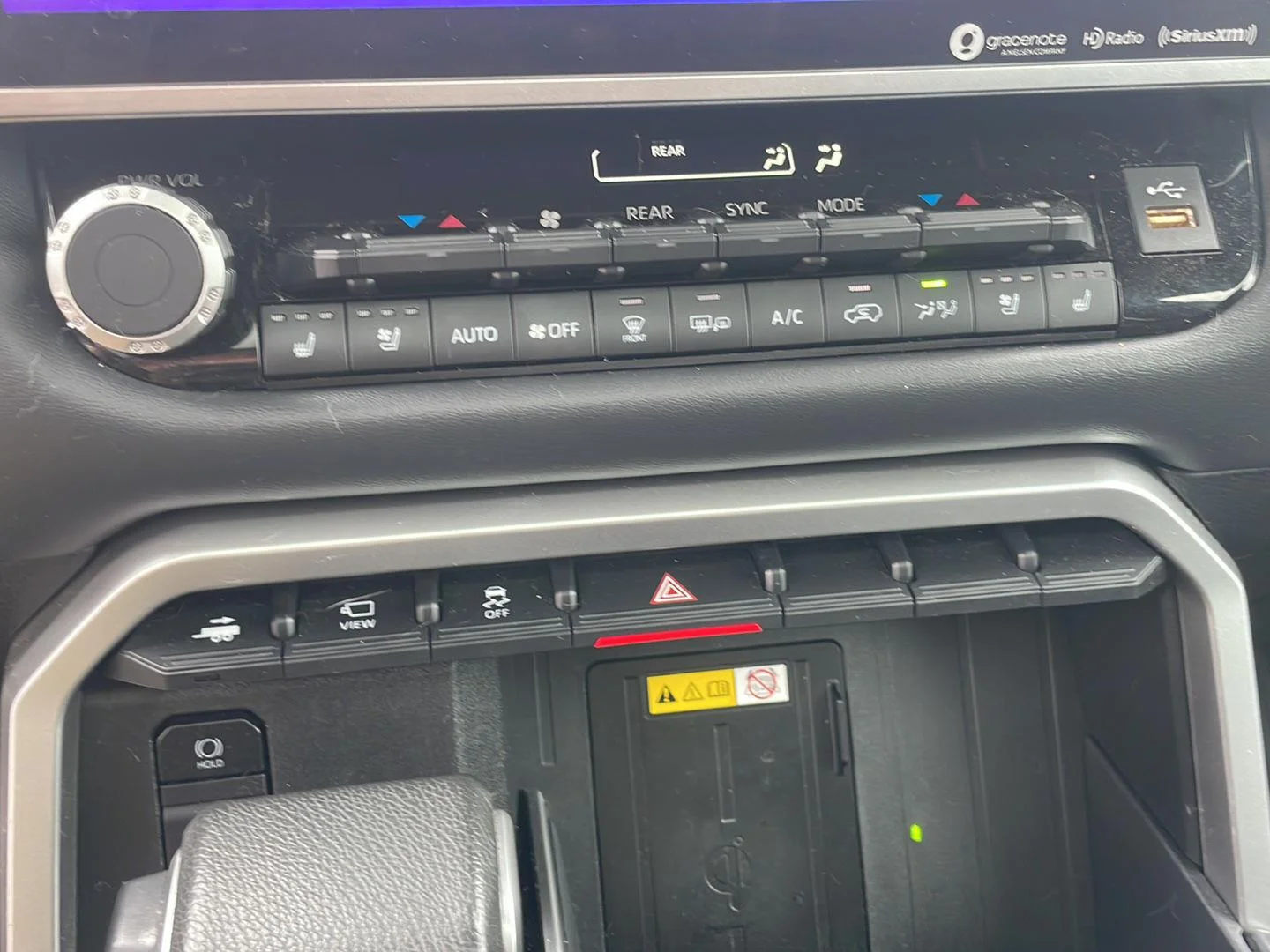 Used 2023 Wind Chill Pearl Toyota Platinum image 8