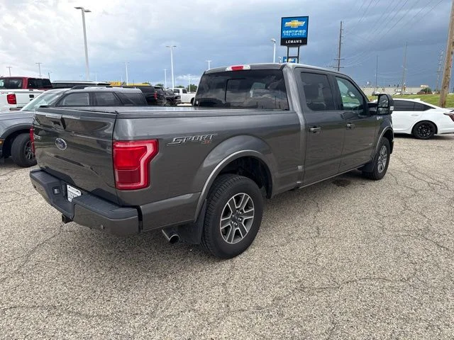 Used 2015  Ford Lariat image 4