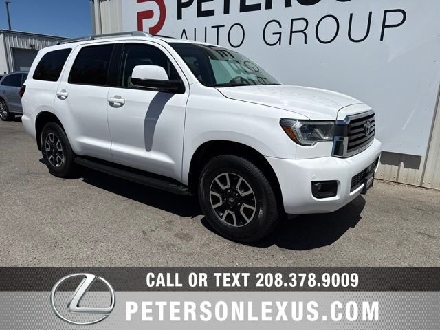 Used 2018 White Toyota SR5 image 2