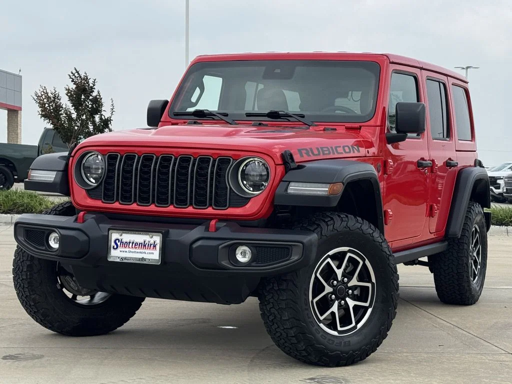 Used 2025 Red Jeep Rubicon image 2