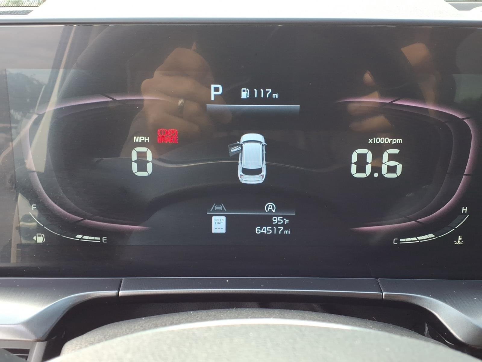 Used 2023  KIA S image 27