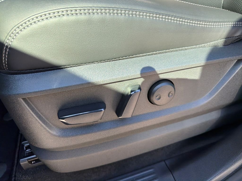 New 2026 Nissan Armada PRO-4X 4D Sport Utility