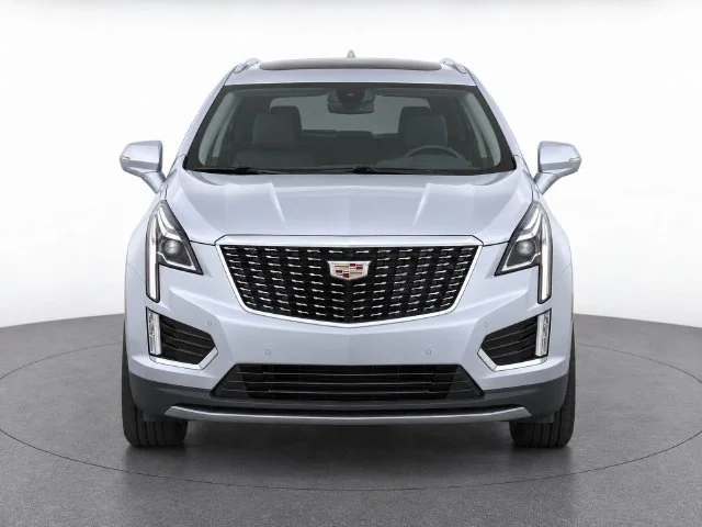Used 2020 RADIANT SILVER METALLIC Cadillac Premium Luxury AWD image 5