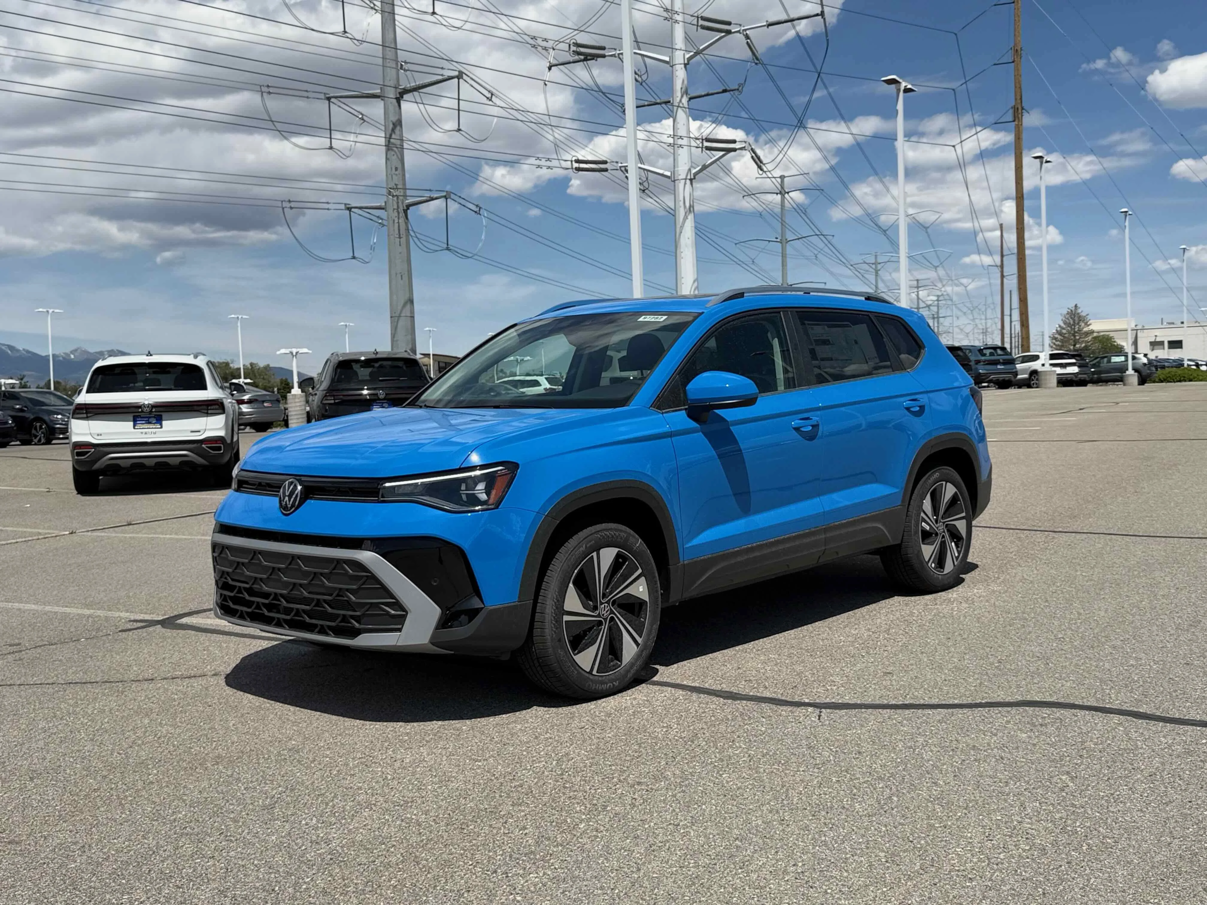 New 2026 Blue Volkswagen SE image 1