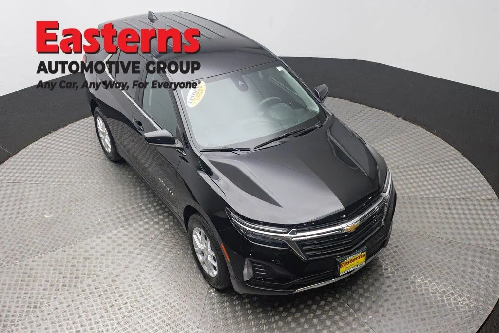 Used 2022 Black Chevrolet LT image 3
