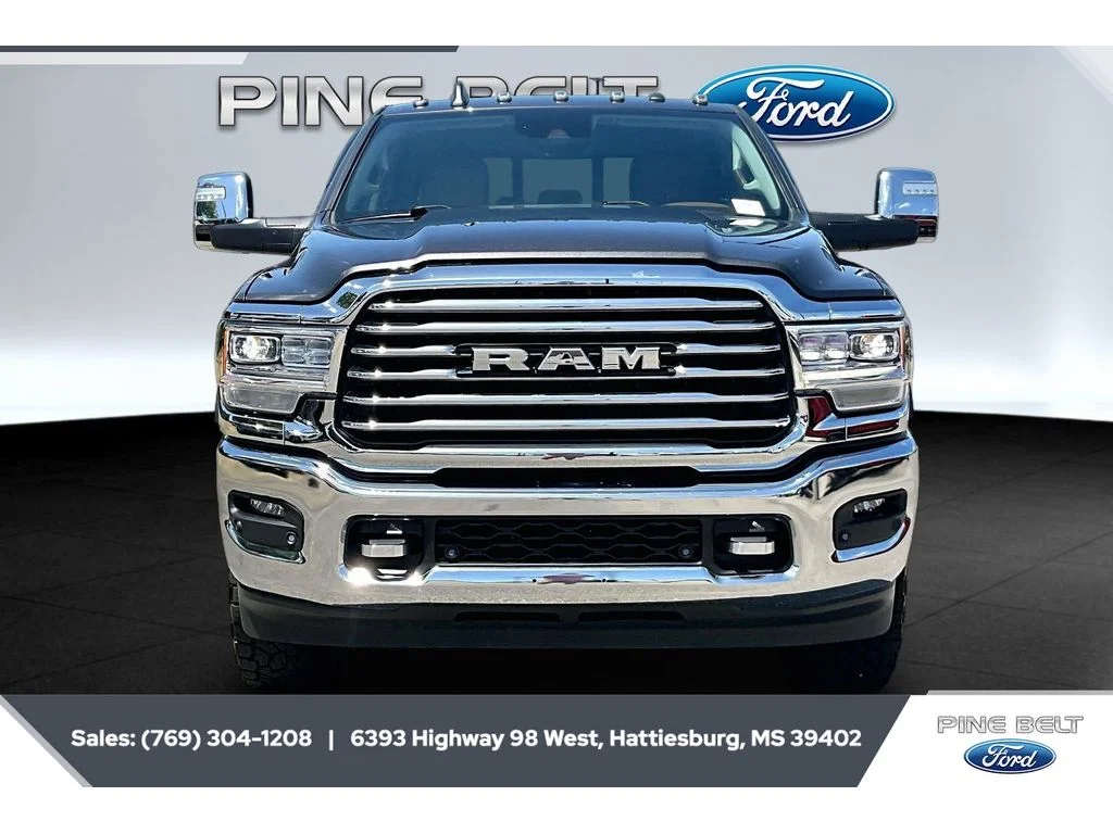 Used 2024 Granite Crystal Metallic Clearcoat Ram Longhorn image 3