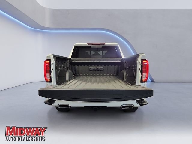 New 2026 Summit White GMC Elevation image 4