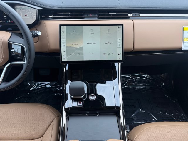 New 2027 Santorini Black Land Rover SE image 15