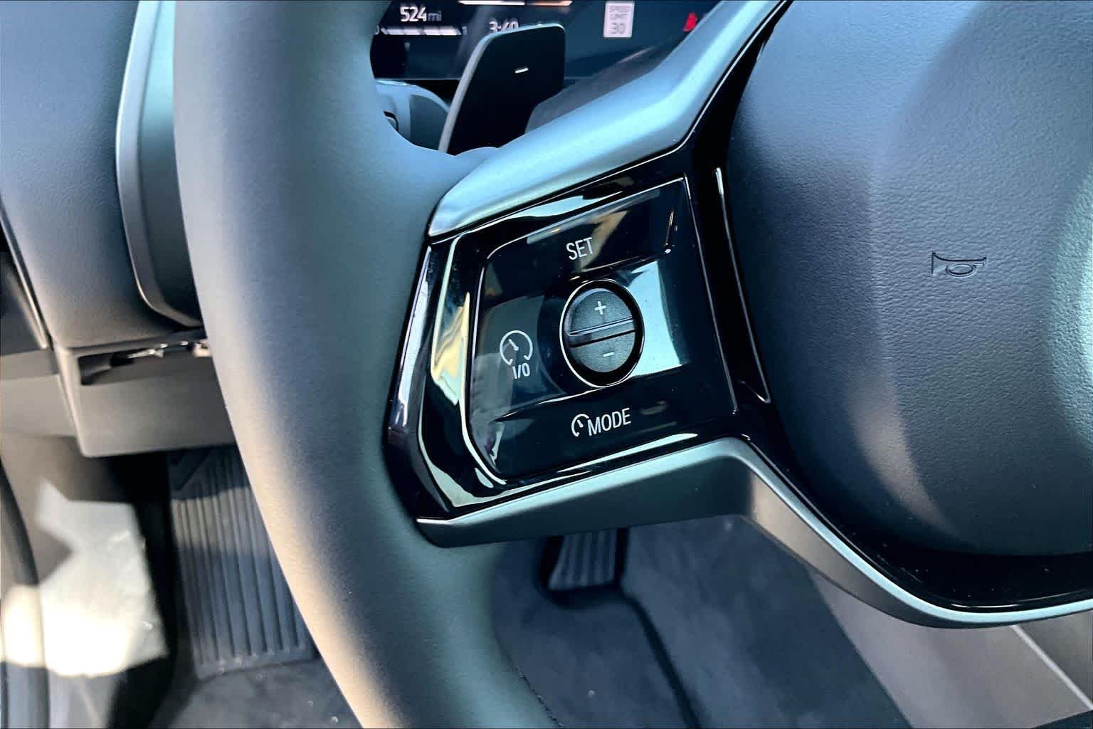 New 2026 Dark Graphite Metallic BMW 30 xDrive image 20