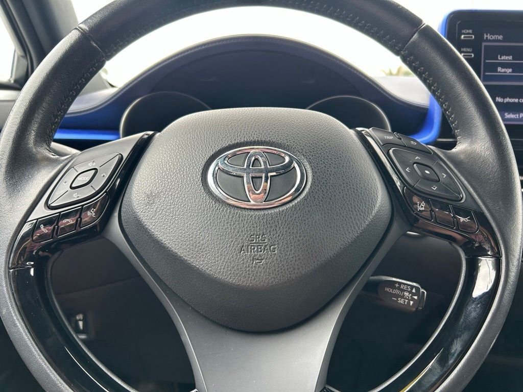 Used 2021 Brown Toyota XLE image 20