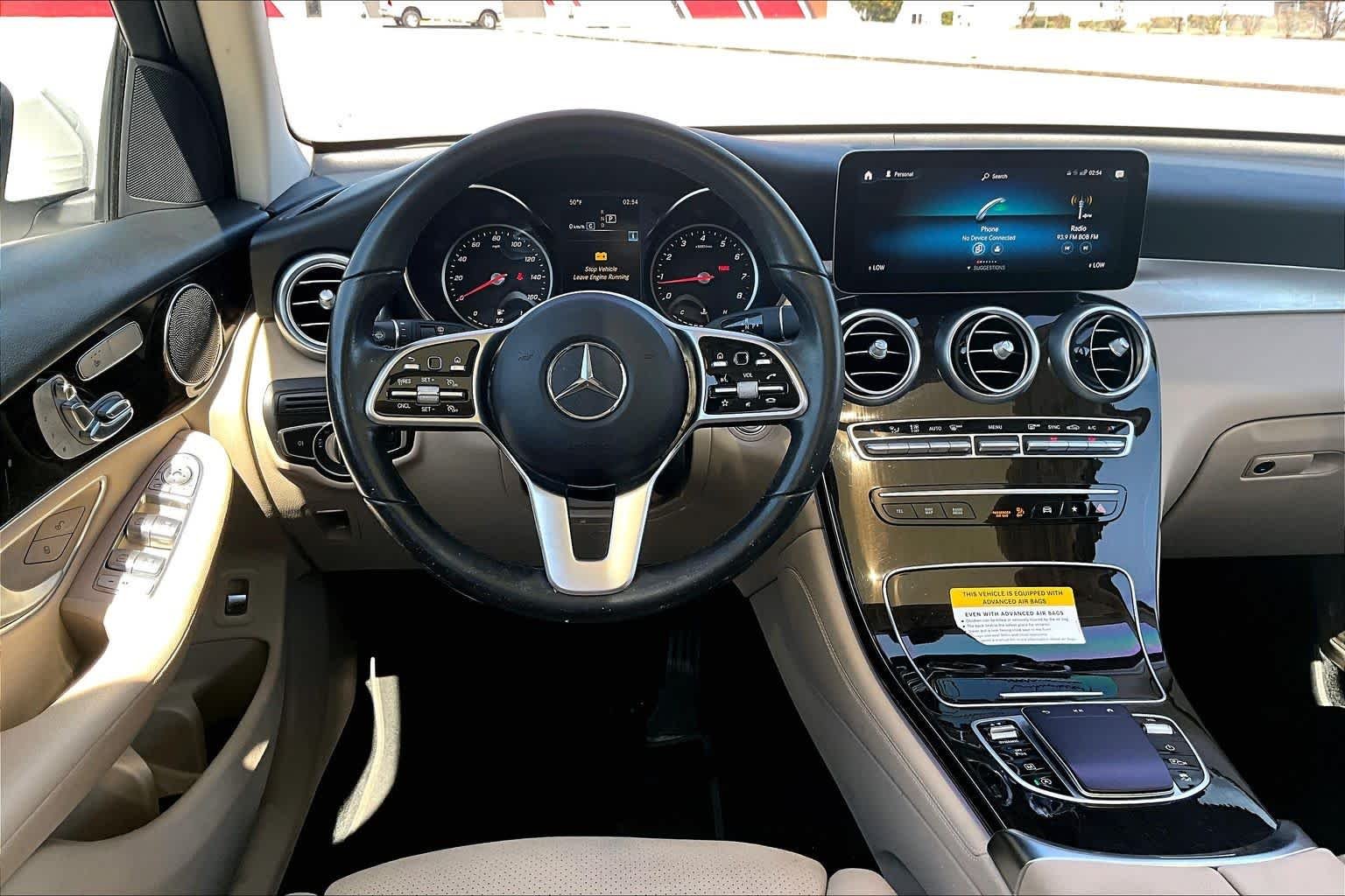 Used 2021 Polar White Mercedes-Benz GLC 300 image 6