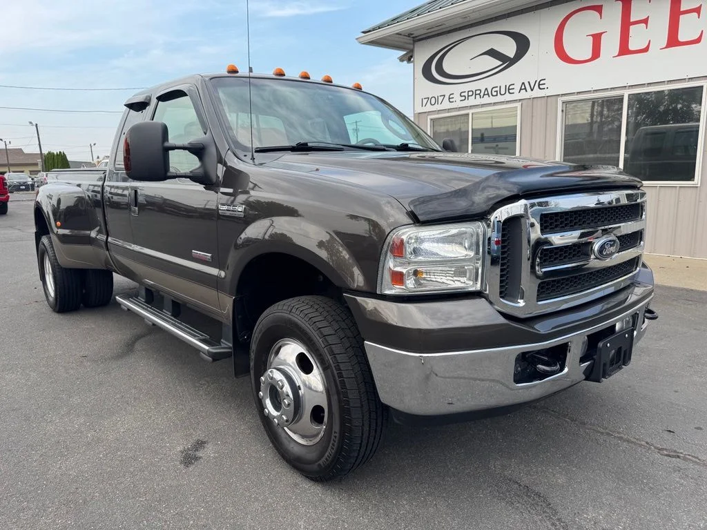 Used 2007 Gray Ford  image 9