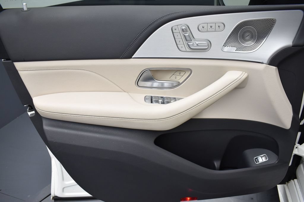 Used 2020 White Mercedes-Benz GLE 450 image 5