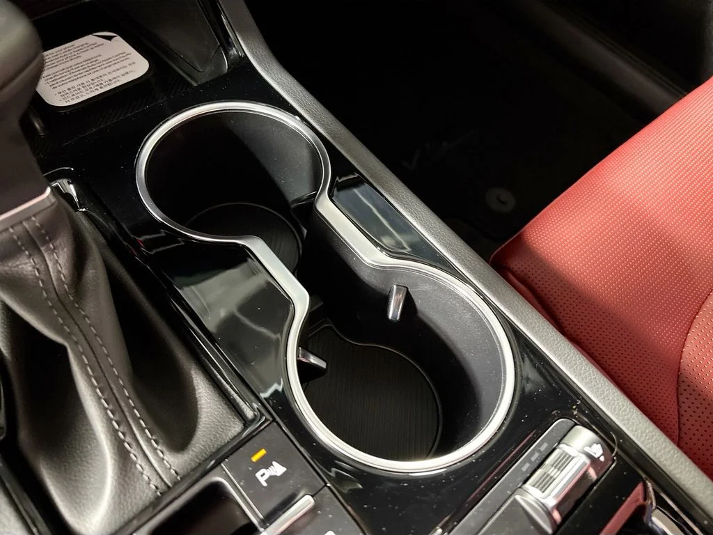 New 2026 Snow White Pearl Kia GT-Line AWD image 15