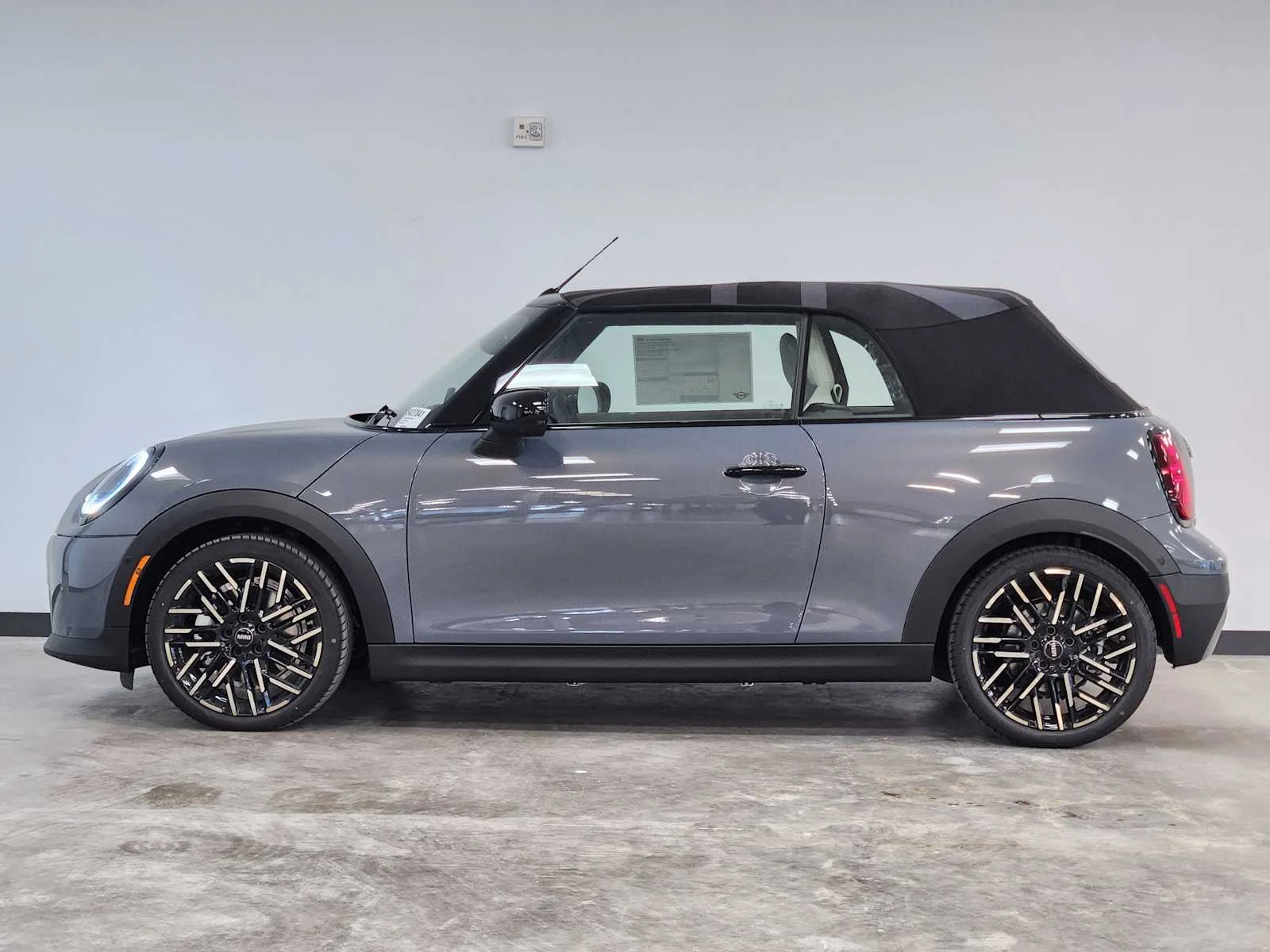 New 2026 Copper Grey Metallic MINI Cooper S image 2