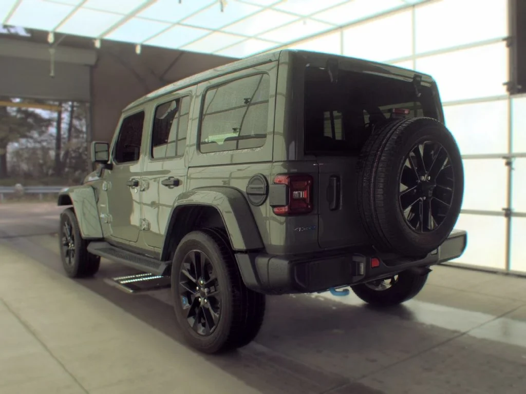 Used 2023 Gray Jeep Sahara 4xe image 4