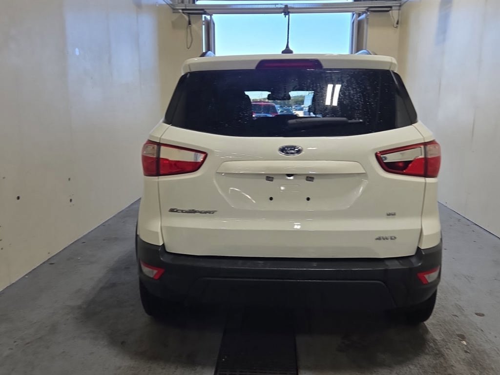 Used 2021 White Ford SE image 15