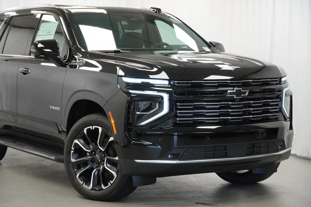 New 2026 Black Chevrolet High Country image 9