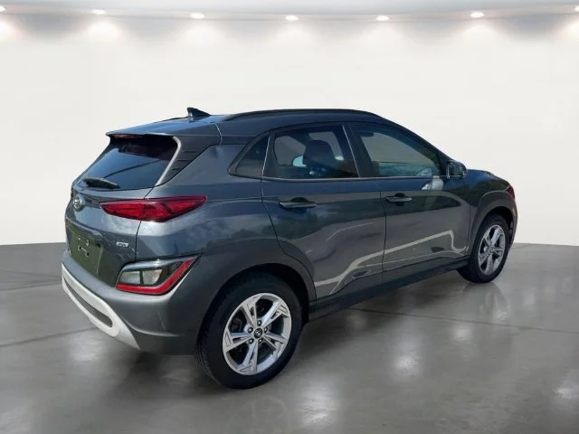 Used 2022 Gray Hyundai SEL image 14