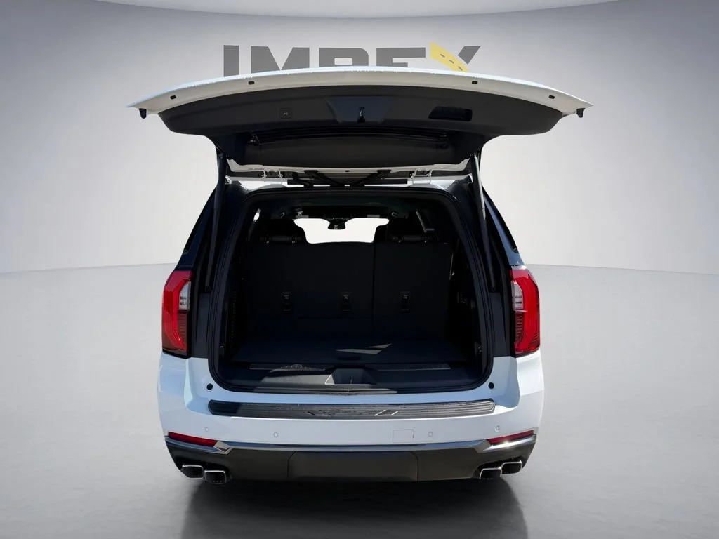New 2026 Summit White GMC AT4 image 32