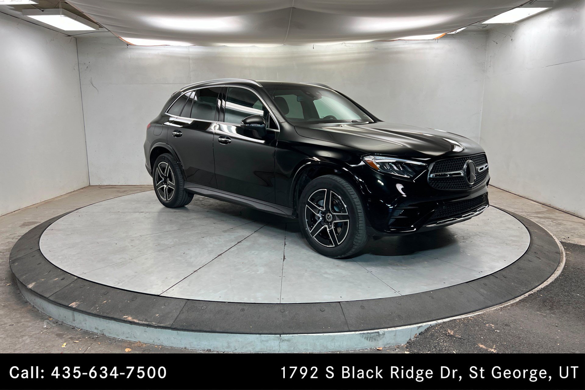Used 2026 Black Mercedes-Benz GLC 300 image 8