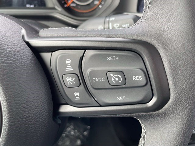 New 2026 Black Clearcoat Jeep Sahara image 17