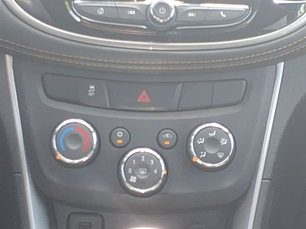 Used 2022 Red Chevrolet LT image 21