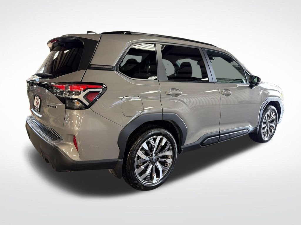 Used 2026 Beige Subaru Touring image 6
