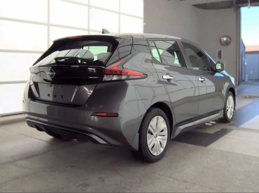 Used 2025 Gun Metallic Nissan S image 3