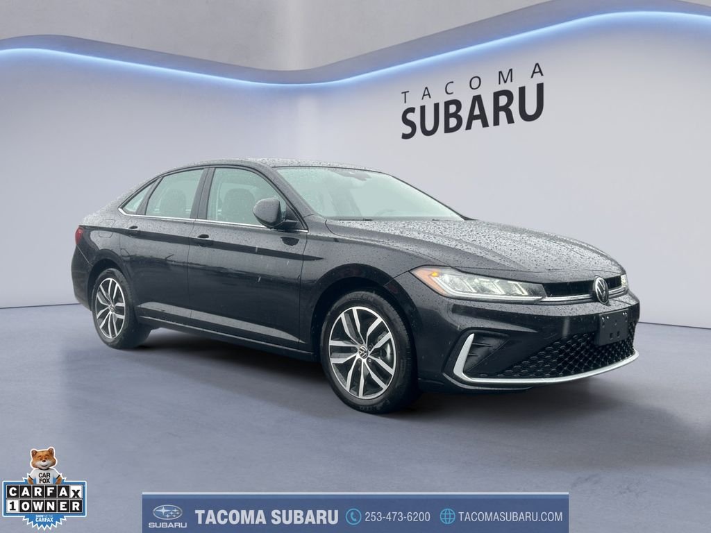Used 2025  Volkswagen 1.5T SE image 5